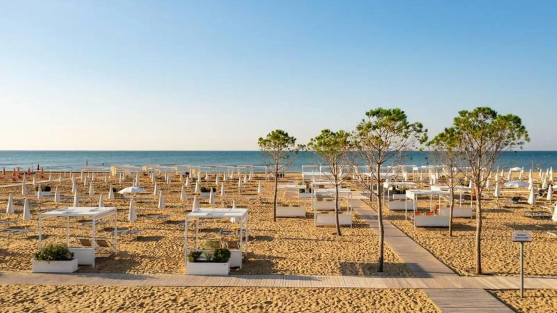 Peaceful Apartment On The Coast Of Bibione